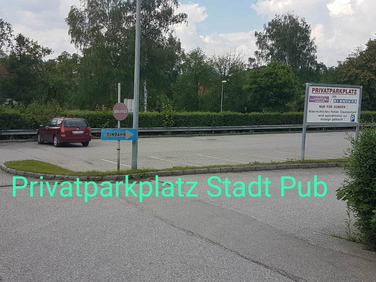 Stadt Pub Zwettl Exterior foto